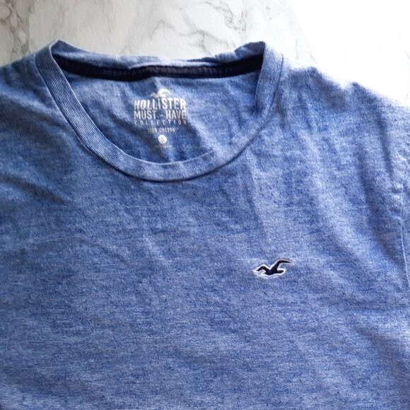 Hollister Men's ShortSleeve Logo Icon Crew Must Have Collection Heather BlueTee - Picture 6 of 7